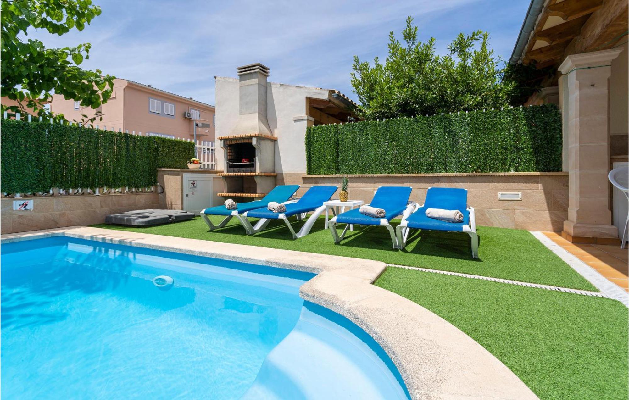 4 Bedroom Beautiful Home In Alcudia Port de Alcudia  Εξωτερικό φωτογραφία
