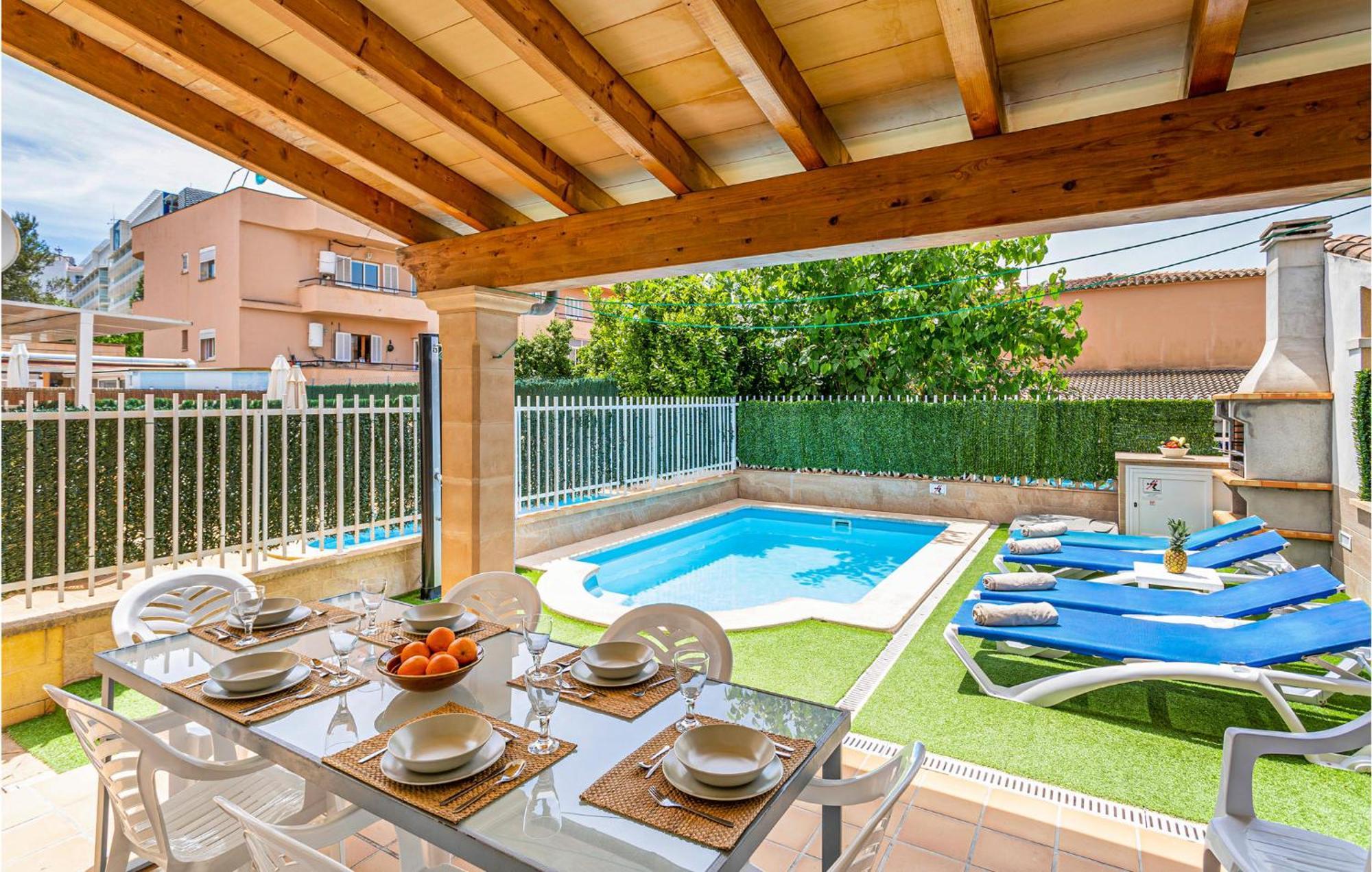 4 Bedroom Beautiful Home In Alcudia Port de Alcudia  Εξωτερικό φωτογραφία