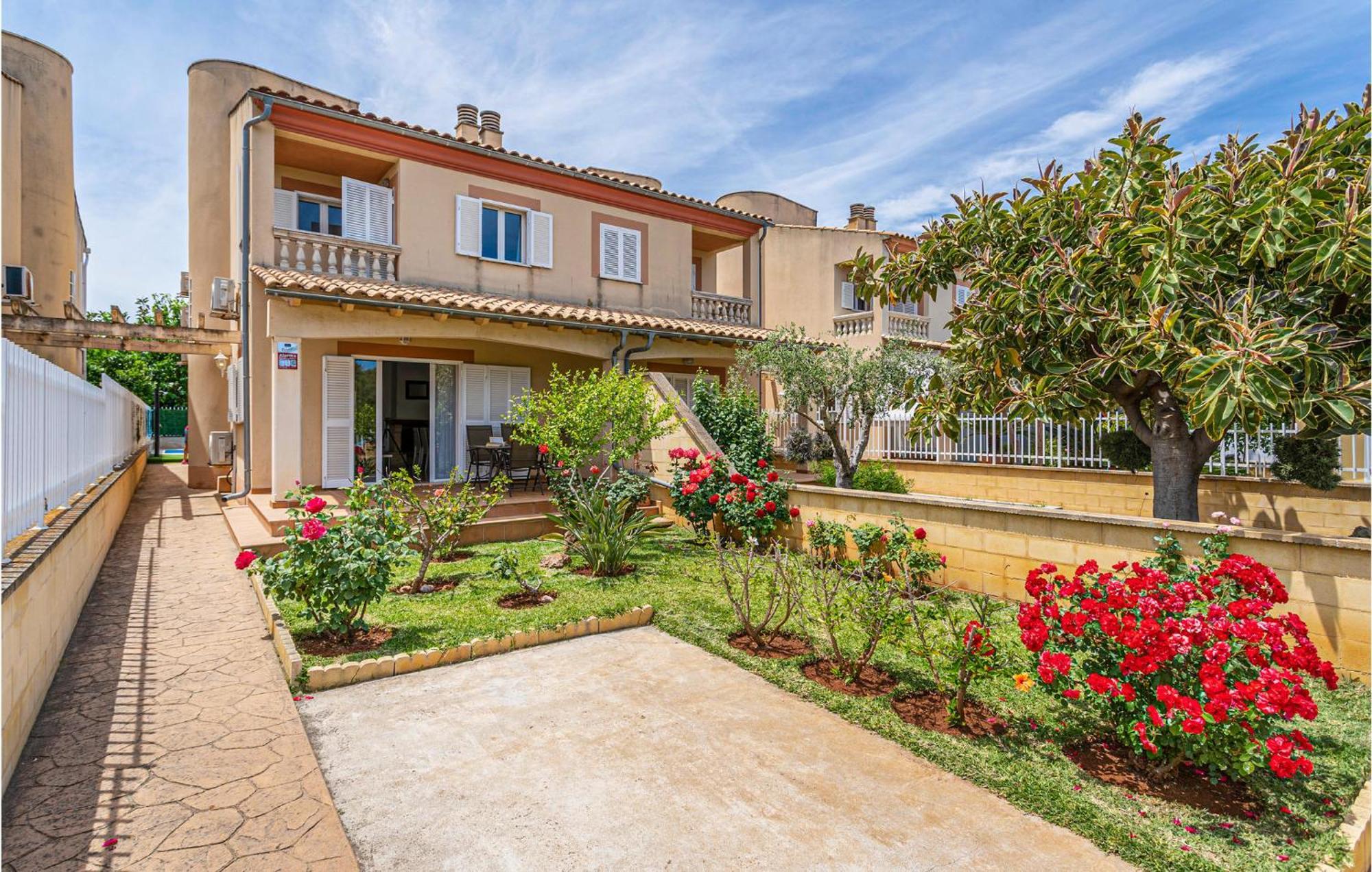 4 Bedroom Beautiful Home In Alcudia Port de Alcudia  Εξωτερικό φωτογραφία